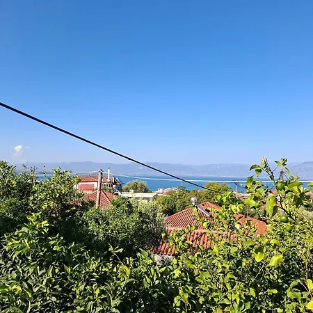 בית נופש Cosy 2bedroom House Sea View & Garden In *