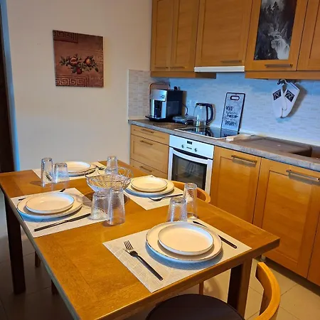 בית נופש Cosy 2bedroom House Sea View & Garden In